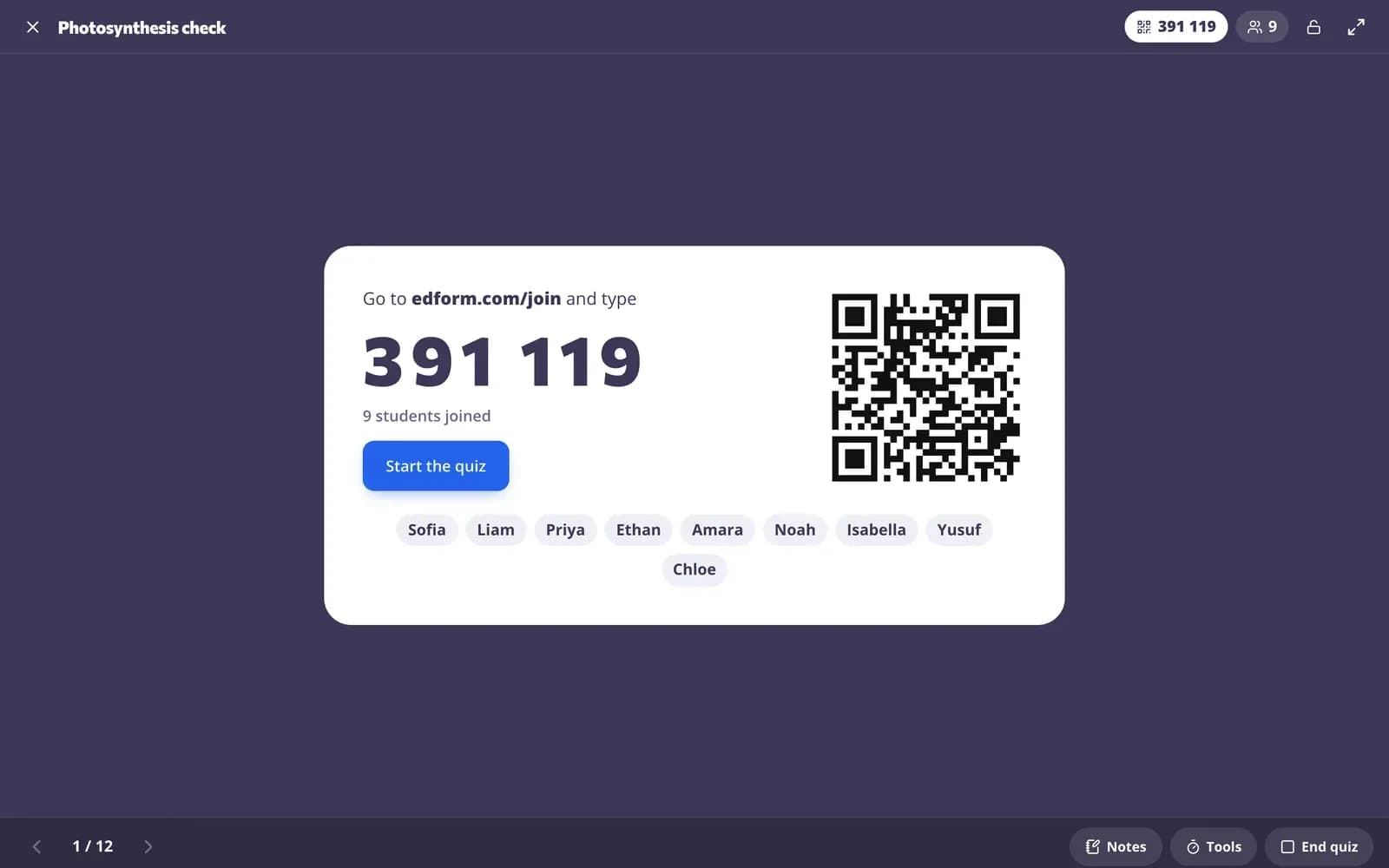Картата за присъединяване за викторината на живо с кода, QR кода и имената на присъединилите се ученици